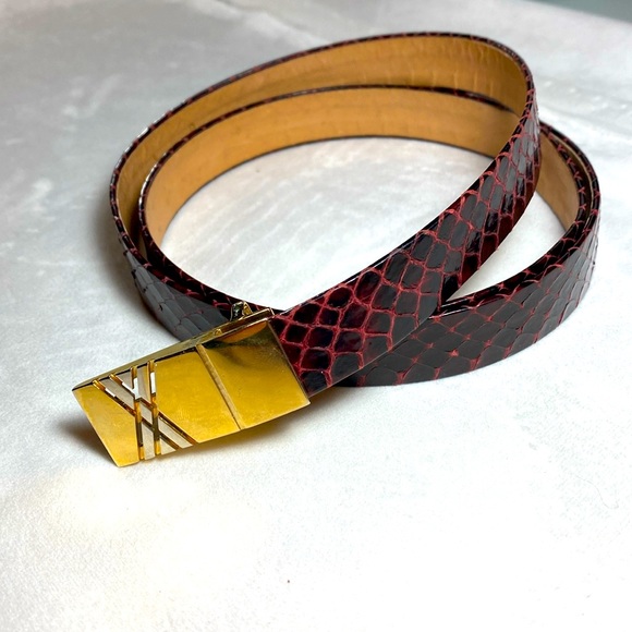 Vintage snake-print burgundy belt 30-34" - Picture 1 of 7